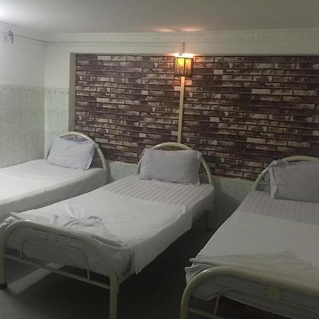 Tt Guesthouse Phnom Penh Exteriör bild