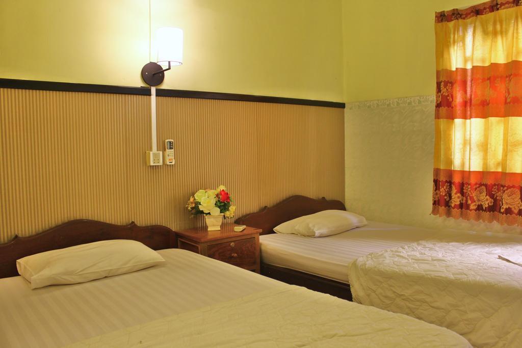 Tt Guesthouse Phnom Penh Exteriör bild
