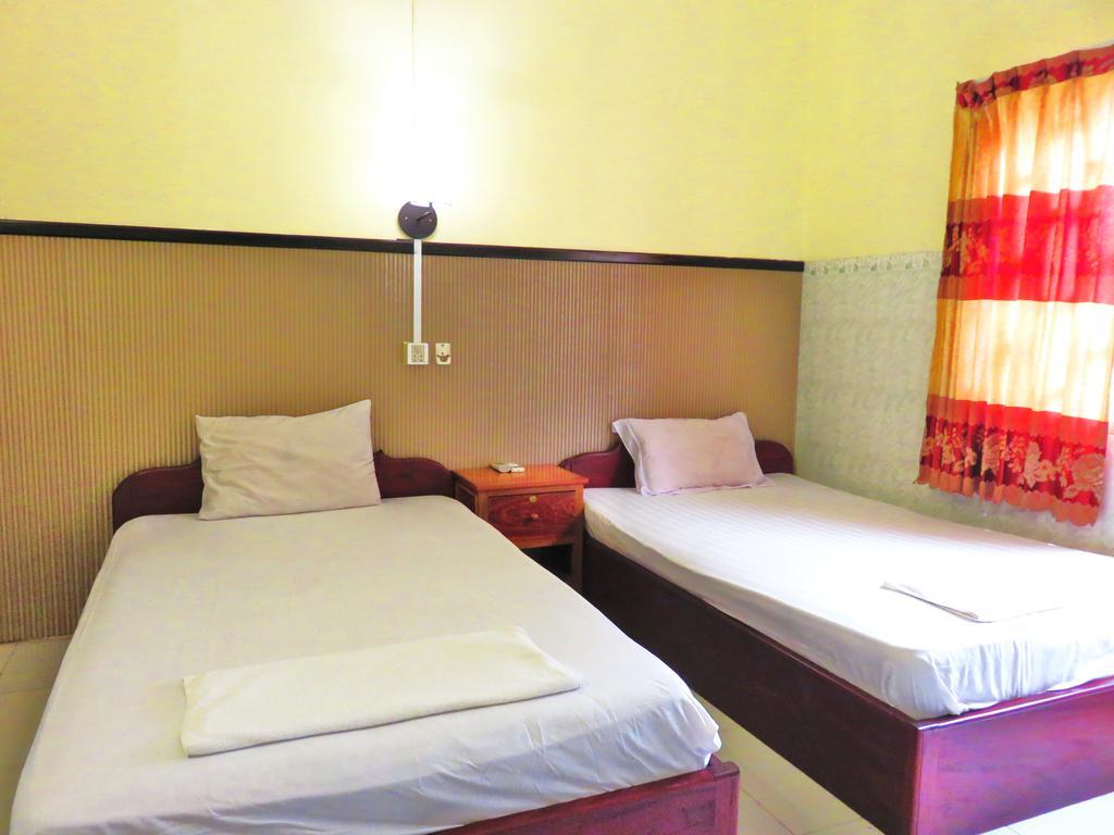 Tt Guesthouse Phnom Penh Exteriör bild